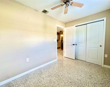 4335 Floramar Terrace - Photo Thumbnail 12