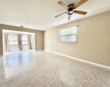 4335 Floramar Terrace - Photo Thumbnail 13