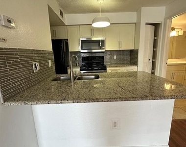 2210 Grand Cayman Court - Photo Thumbnail 6