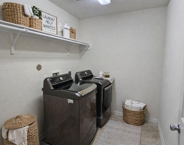 22326 Davenport Downs Lane - Photo Thumbnail 9