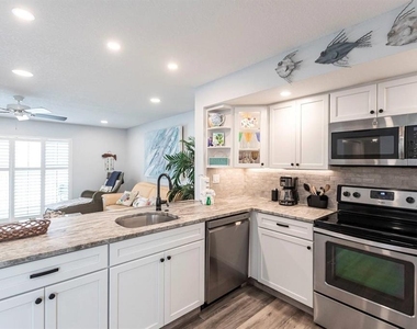 6154 Midnight Pass Road - Photo Thumbnail 25