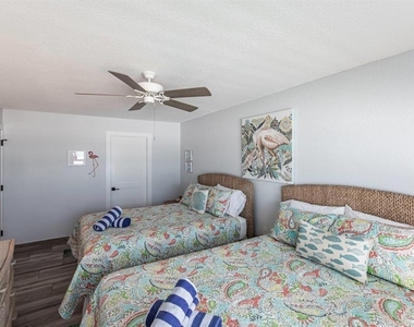 6154 Midnight Pass Road - Photo Thumbnail 15
