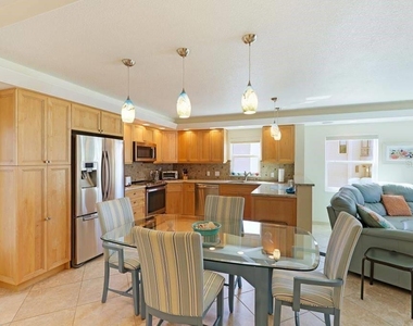 6154 Midnight Pass Road - Photo Thumbnail 2
