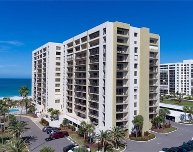 1480 Gulf Boulevard - Photo Thumbnail 1