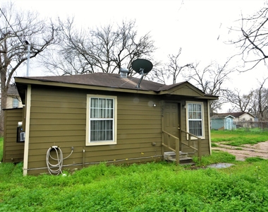 7326 Eagle Pass Street - Photo Thumbnail 2