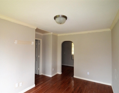 7326 Eagle Pass Street - Photo Thumbnail 6