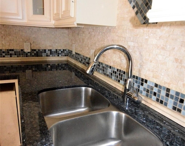 7326 Eagle Pass Street - Photo Thumbnail 20