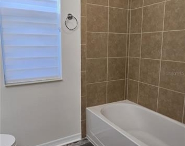 2754 Creekmore Court - Photo Thumbnail 17