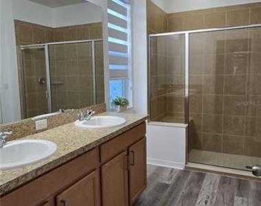 2754 Creekmore Court - Photo Thumbnail 11