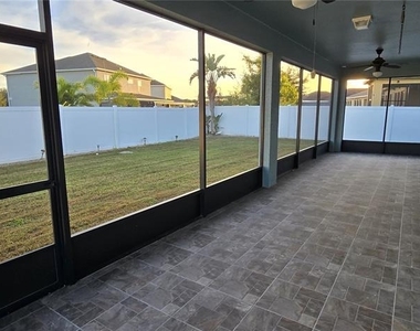 2754 Creekmore Court - Photo Thumbnail 25