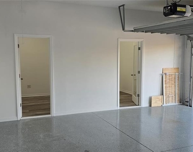 2754 Creekmore Court - Photo Thumbnail 2