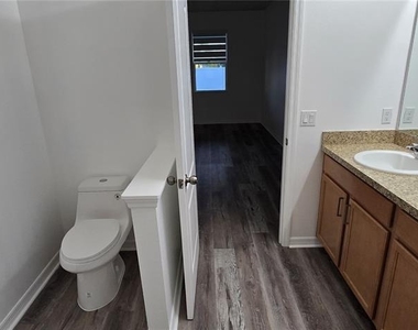 2754 Creekmore Court - Photo Thumbnail 10