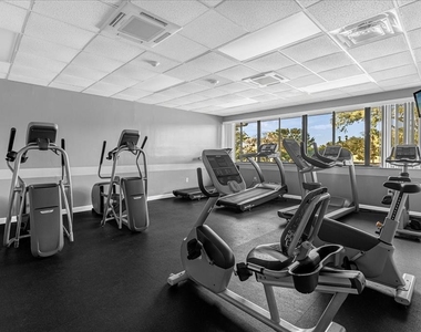3217 Westridge Boulevard - Photo Thumbnail 24