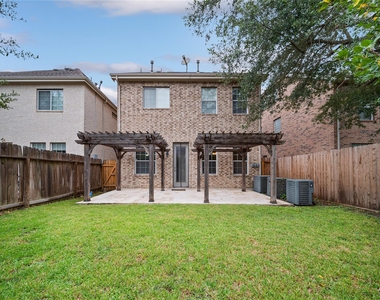 14443 Basalt Lane - Photo Thumbnail 36