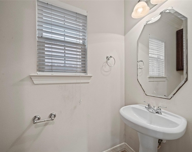 14443 Basalt Lane - Photo Thumbnail 15
