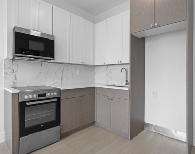 837 Maple Street - Photo Thumbnail 1