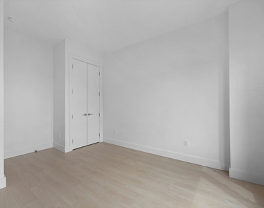 837 Maple Street - Photo Thumbnail 4