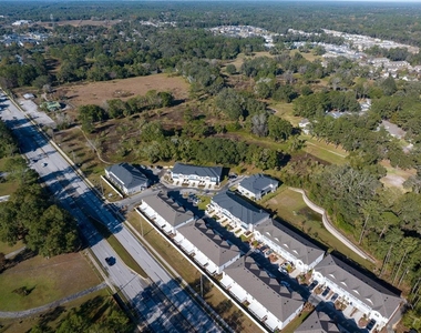 704 Nw 126th Terrace - Photo Thumbnail 30