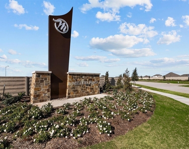 3003 Middleton Drive - Photo Thumbnail 15