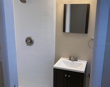 2023 Hyde Park Street - Photo Thumbnail 6