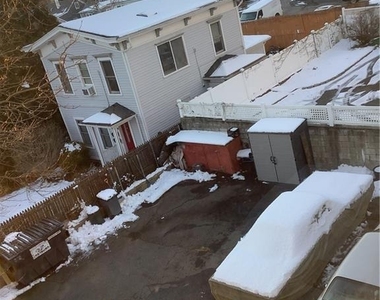 4 Villaway Road - Photo Thumbnail 13