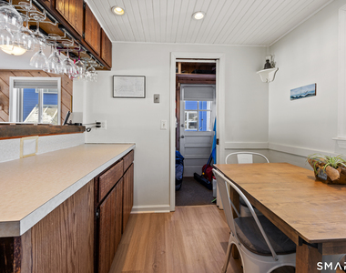 33 Beach Road - Photo Thumbnail 10