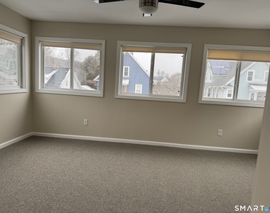 22 Dwight Street - Photo Thumbnail 12