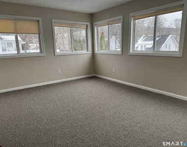 22 Dwight Street - Photo Thumbnail 11