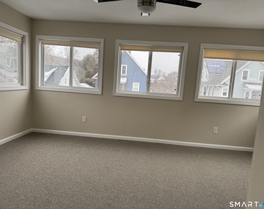 22 Dwight Street - Photo Thumbnail 13