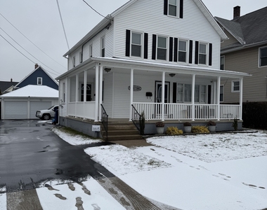 22 Dwight Street - Photo Thumbnail 14