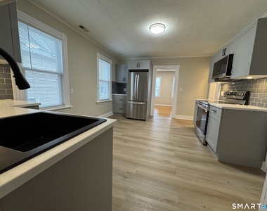 22 Dwight Street - Photo Thumbnail 1
