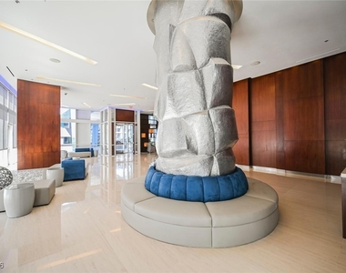 4525 Dean Martin Drive - Photo Thumbnail 3