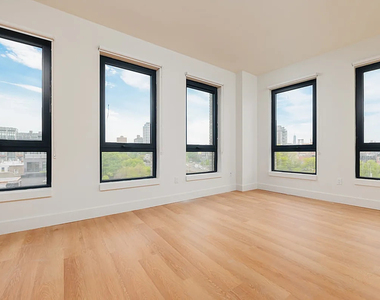 130 Hope Street - Photo Thumbnail 4