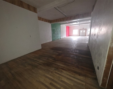 1007 Pine Street - Photo Thumbnail 22