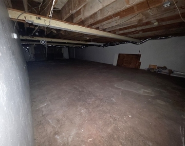 1007 Pine Street - Photo Thumbnail 26