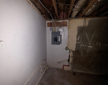1007 Pine Street - Photo Thumbnail 33