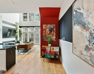 208 12th Street Ne - Photo Thumbnail 2