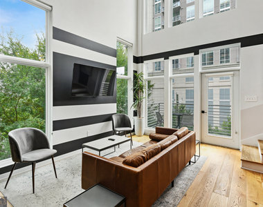 208 12th Street Ne - Photo Thumbnail 12