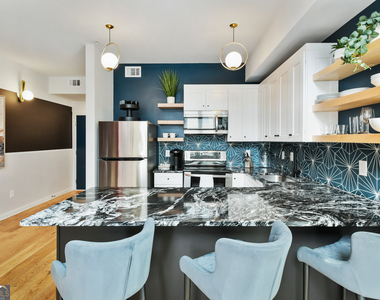 208 12th Street Ne - Photo Thumbnail 7