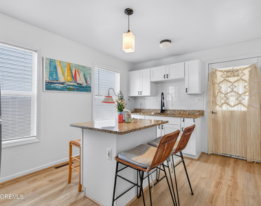 191 3rd Avenue - Photo Thumbnail 4
