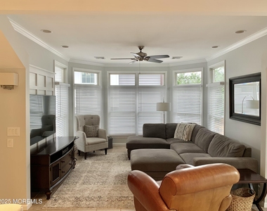 205 7th Avenue - Photo Thumbnail 9
