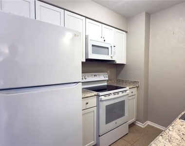 1905 W Morton Street - Photo Thumbnail 10