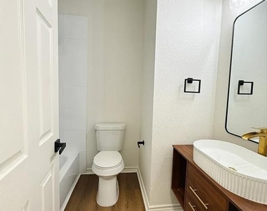 5505 Dolores Place - Photo Thumbnail 20