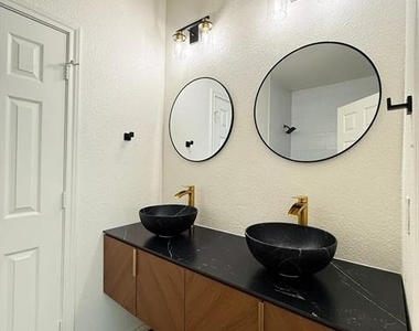 5505 Dolores Place - Photo Thumbnail 16