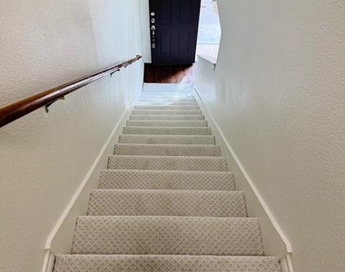 5505 Dolores Place - Photo Thumbnail 24