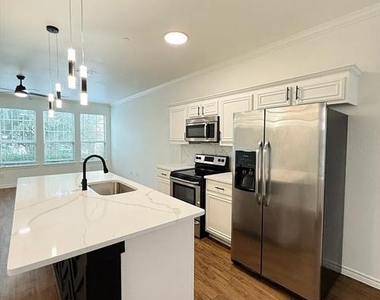 5505 Dolores Place - Photo Thumbnail 8