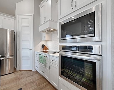 1817 Marvin Garden Trail - Photo Thumbnail 9