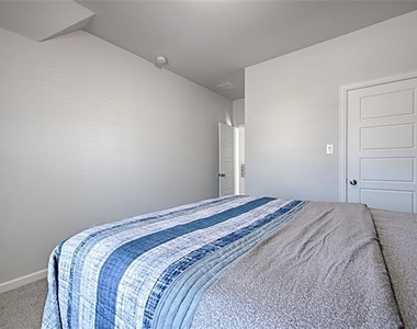 1817 Marvin Garden Trail - Photo Thumbnail 28