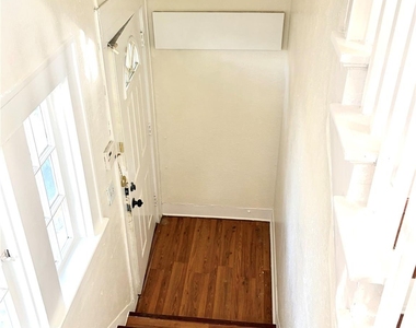 4039 Roswell Street - Photo Thumbnail 26