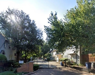 4039 Roswell Street - Photo Thumbnail 4